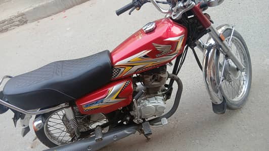 Honda CG 125 2025