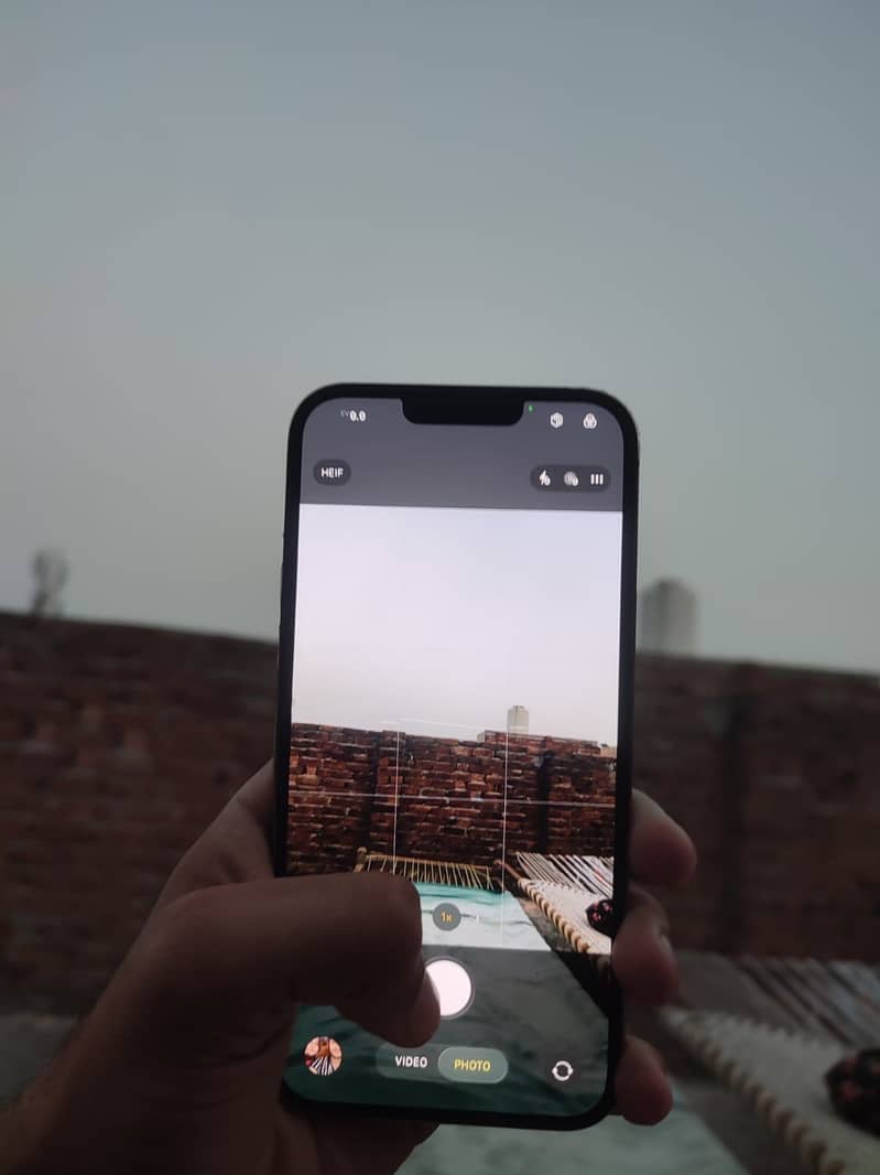 Apple iPhone 13 Pro Max 5