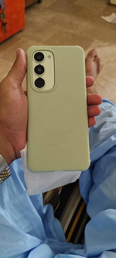 Tecno spark 40 pro plus 11 month warranty box& charging