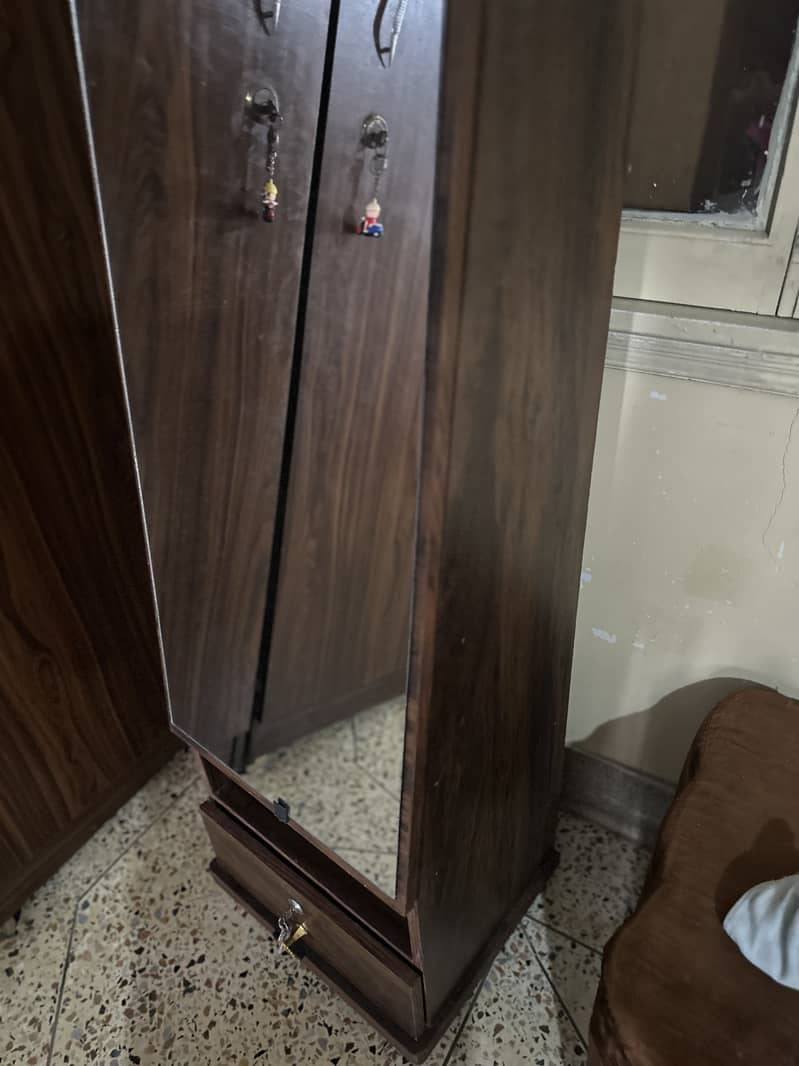 Mirror 2