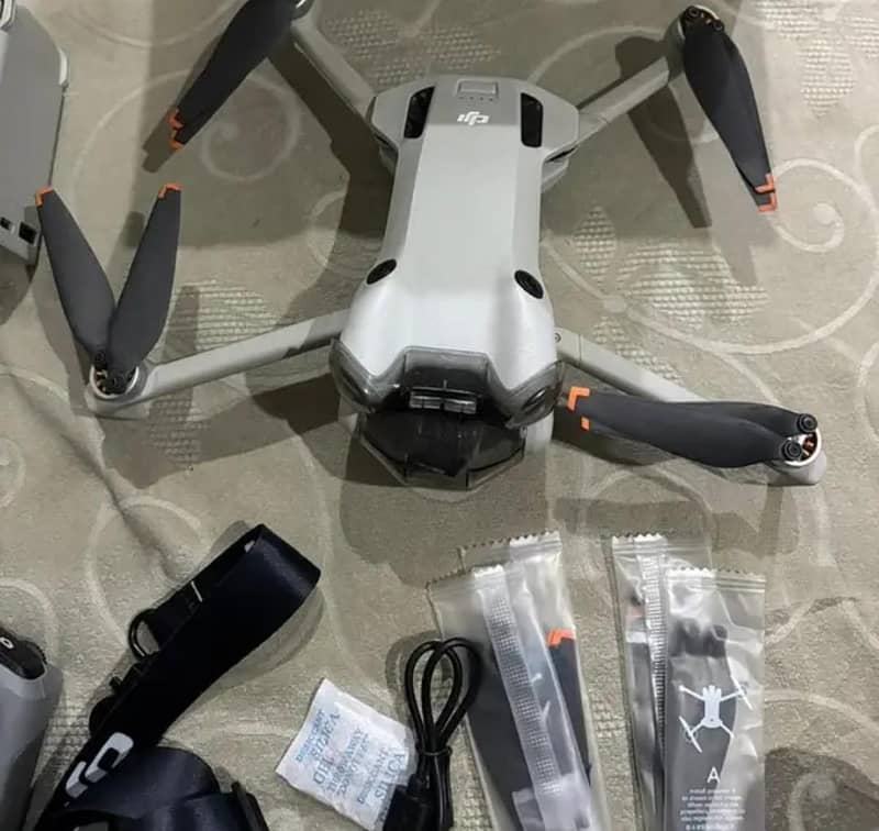 DJI mini 4 pro 1
