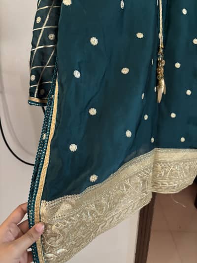 Shalwar kameez dupatta