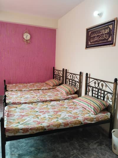 Tehreem Steller Girls Hostel – Muslim Town, Wahdat Road, Lahore