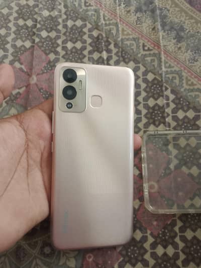 Infinix Hot 12 Play