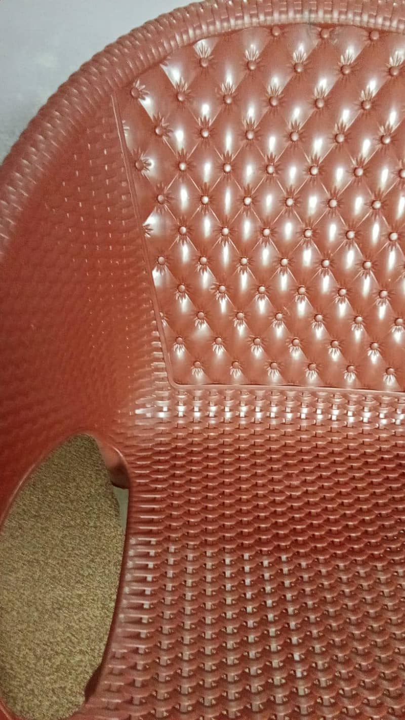 plastic chairs 1
