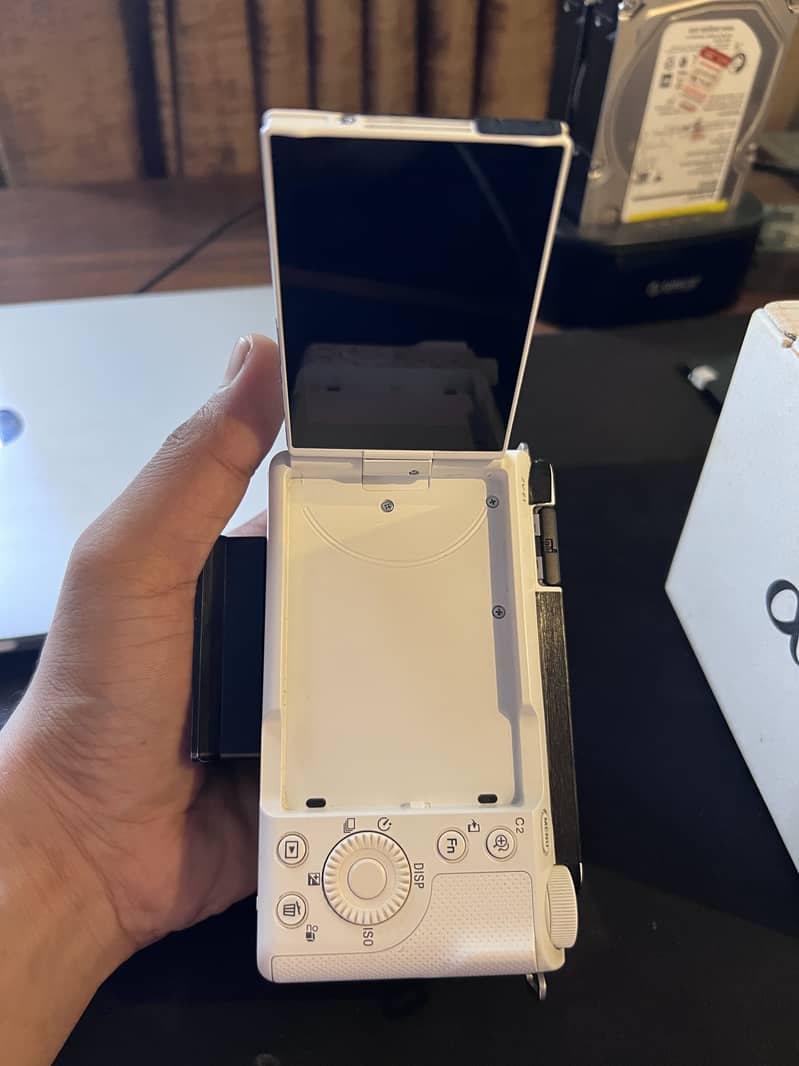 Zv e1 (full frame) 5