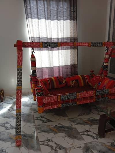 Sindhi jhoola swing