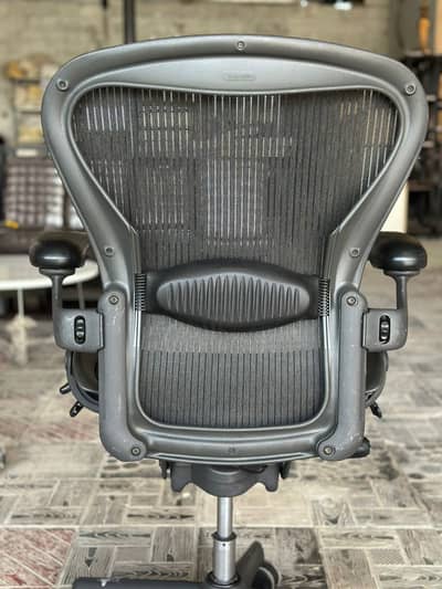 Herman miller aeron