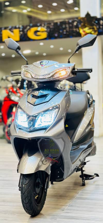 Scooty Kings Yadea Metro Evee Evon Okla EV Female scooty  Ramza