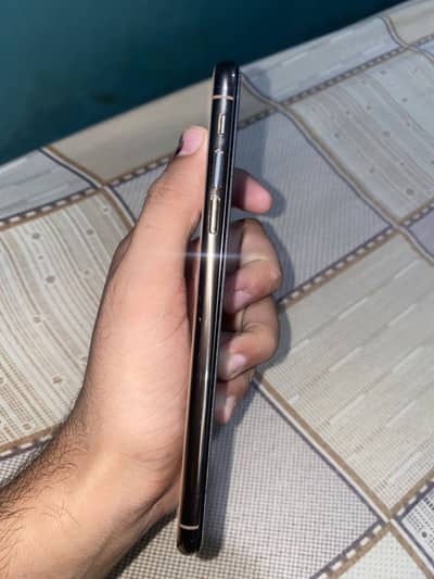 Apple iPhone XS Max