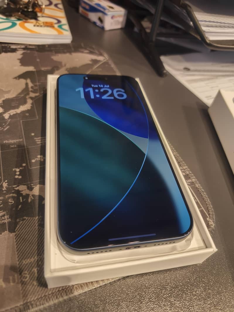Apple iPhone 17 Pro Max 2