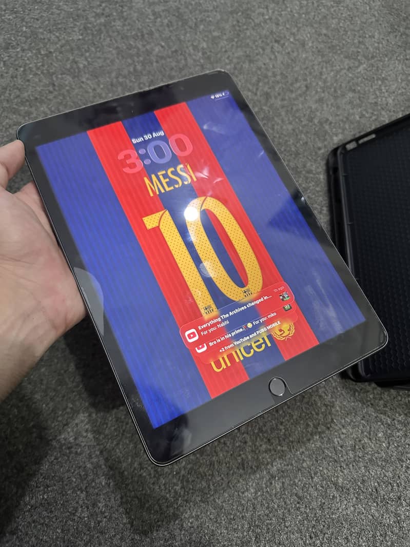 Ipad 9th Generation 256GB 6