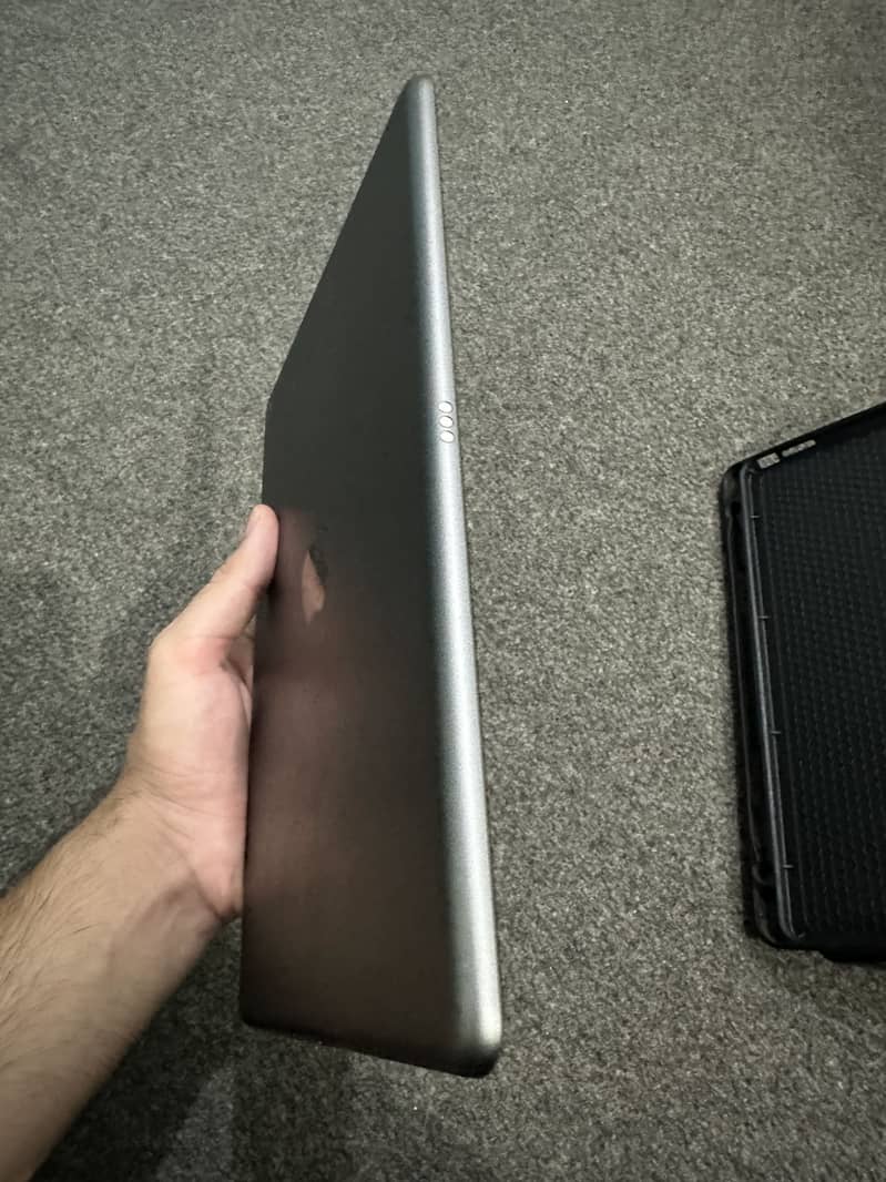 Ipad 9th Generation 256GB 7