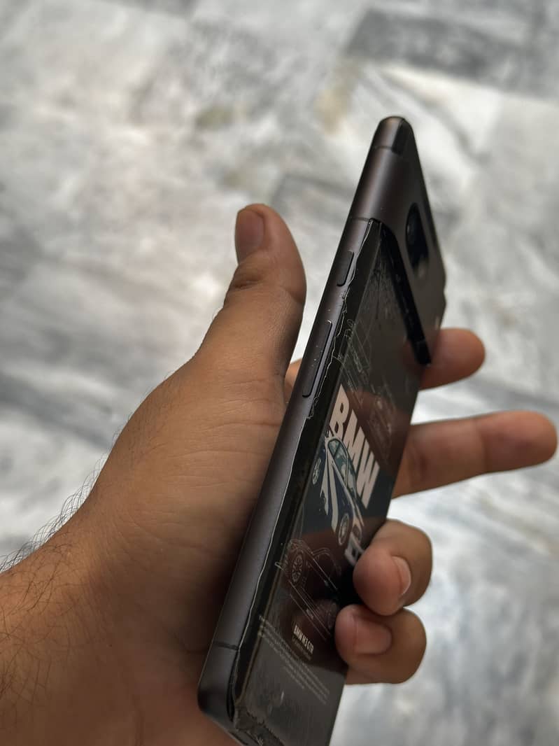 Google Pixel 7 5