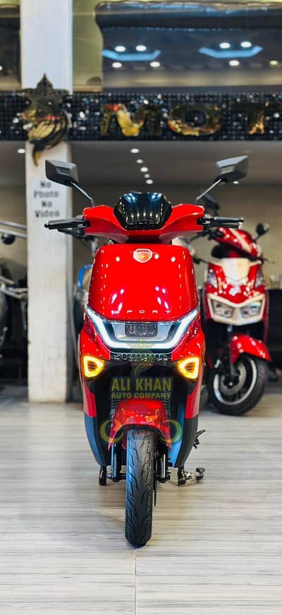 Scooty Kings Yadea Metro Evee Evon Okla EV Female scooty  Ramza
