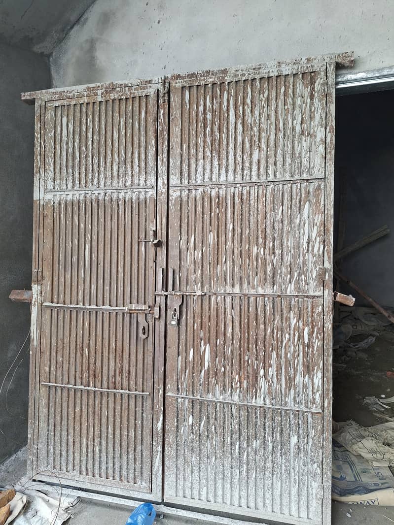 main gate 5*7 0