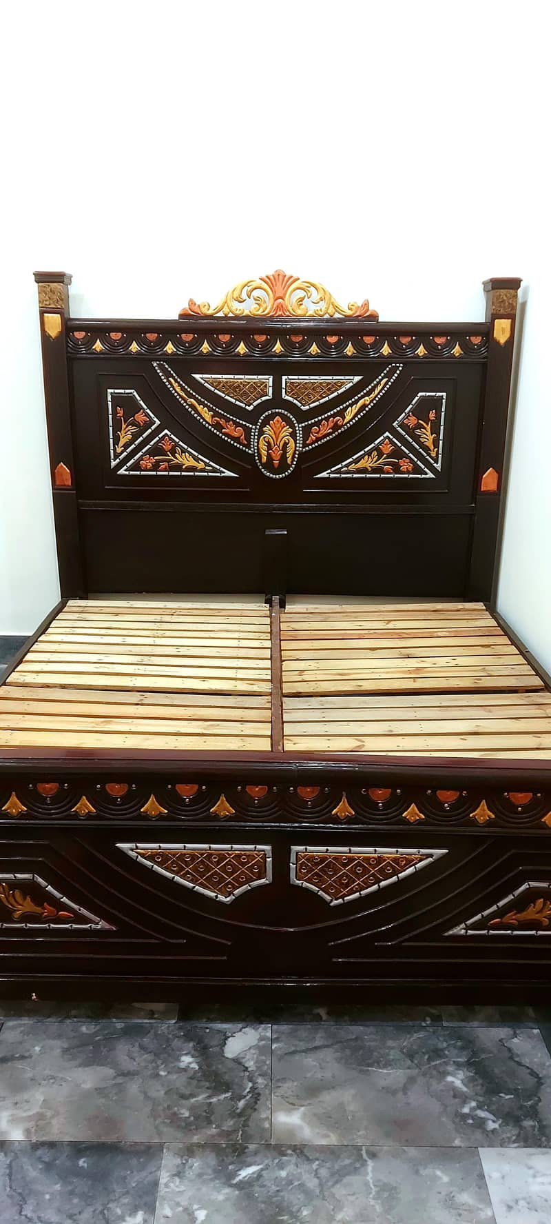 BED DRESSING NEW CONDITION 9