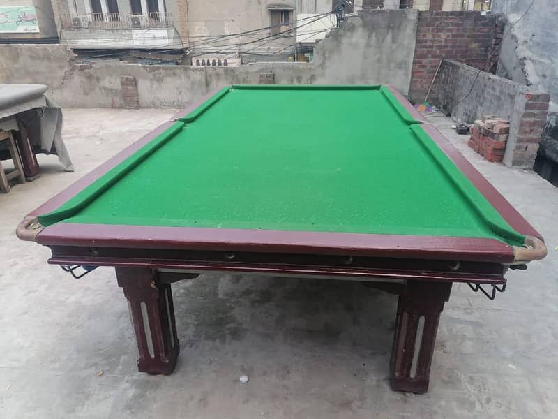 snooker table 5/10 8