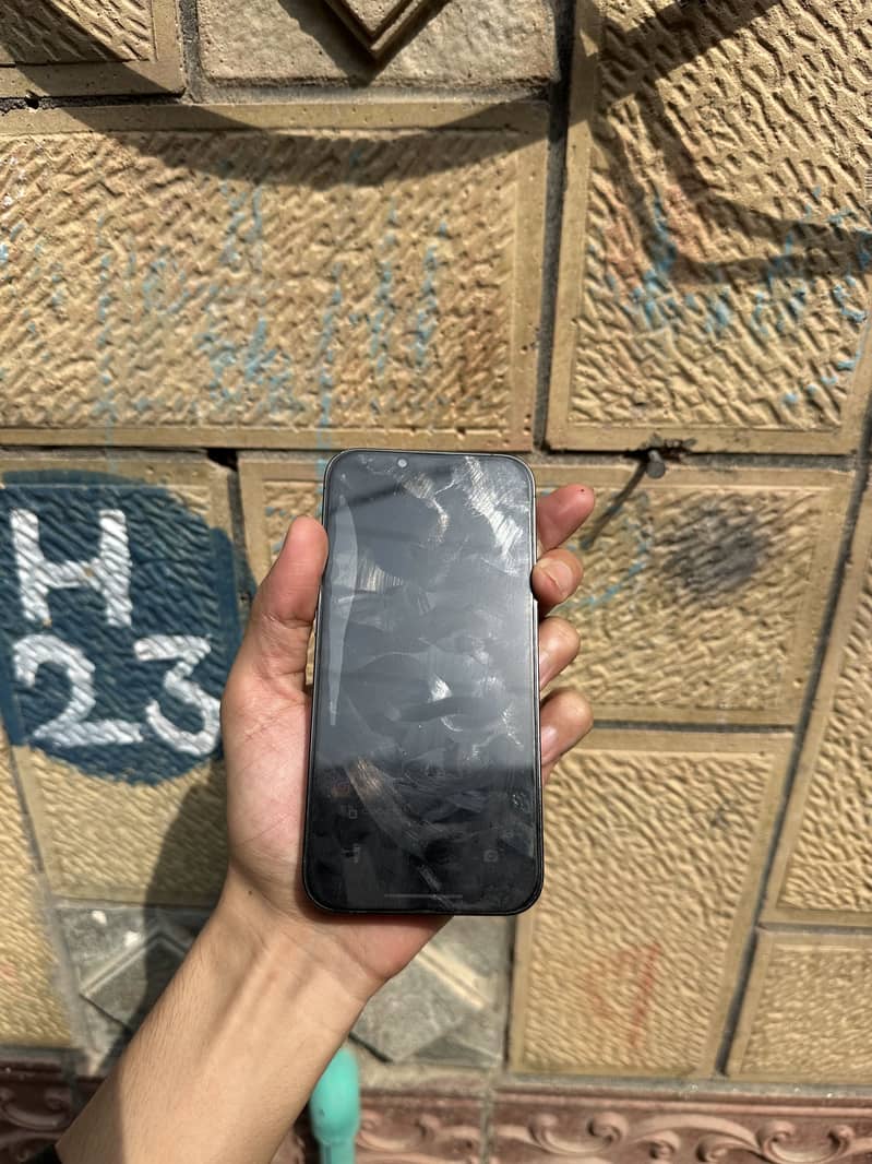 Apple iPhone 13 Pro 1