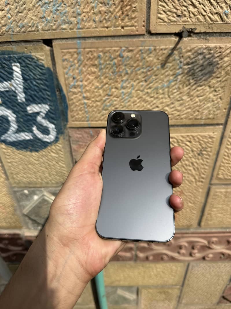 Apple iPhone 13 Pro 5