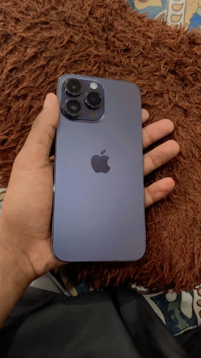 14 pro max 4