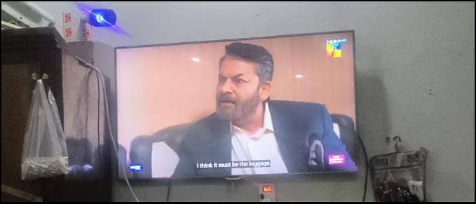 Samsung f7100 Smart TV