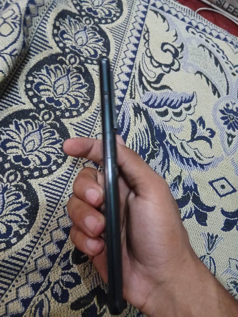 One Plus 10 Pro 3