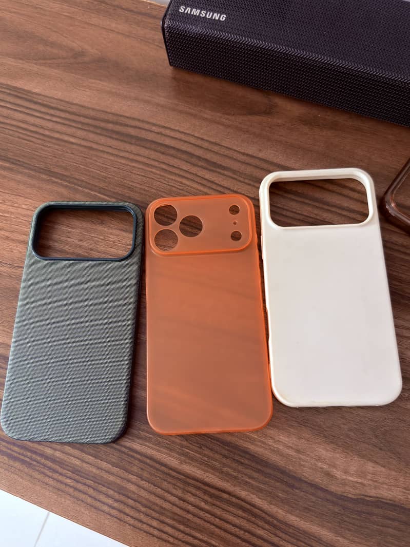 iPhone 17 Pro Max Cases 1