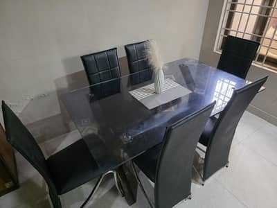 Dining Table + 06 Chairs