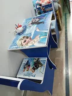 kid's chairs and table