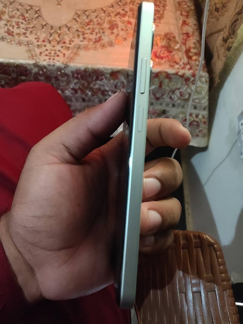 Realme Note 60x 2