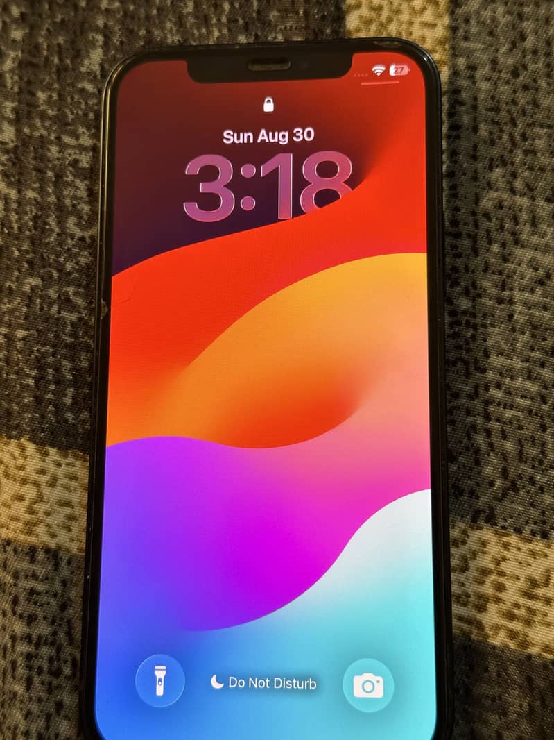 Apple iPhone 12 1