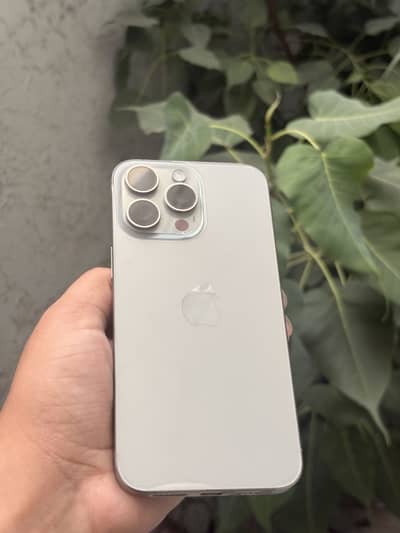 Apple iPhone 15 Pro Max