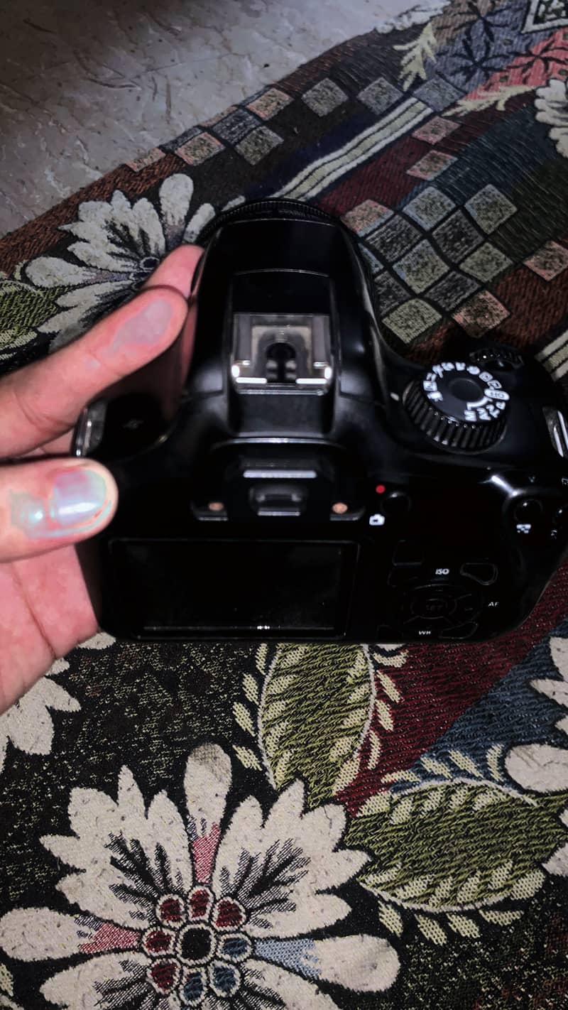 Conon D40000 1