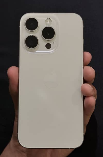 Apple iPhone 15 Pro - Natural Titanium for sale
