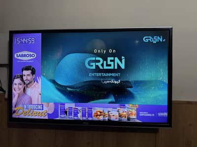 TCL 32" Smart LED TV (Model: L32S4900)