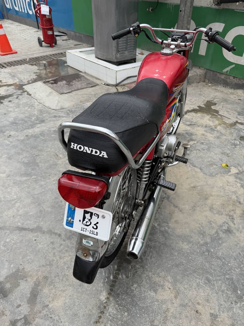 United CD70 2