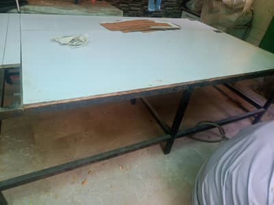 cutting table