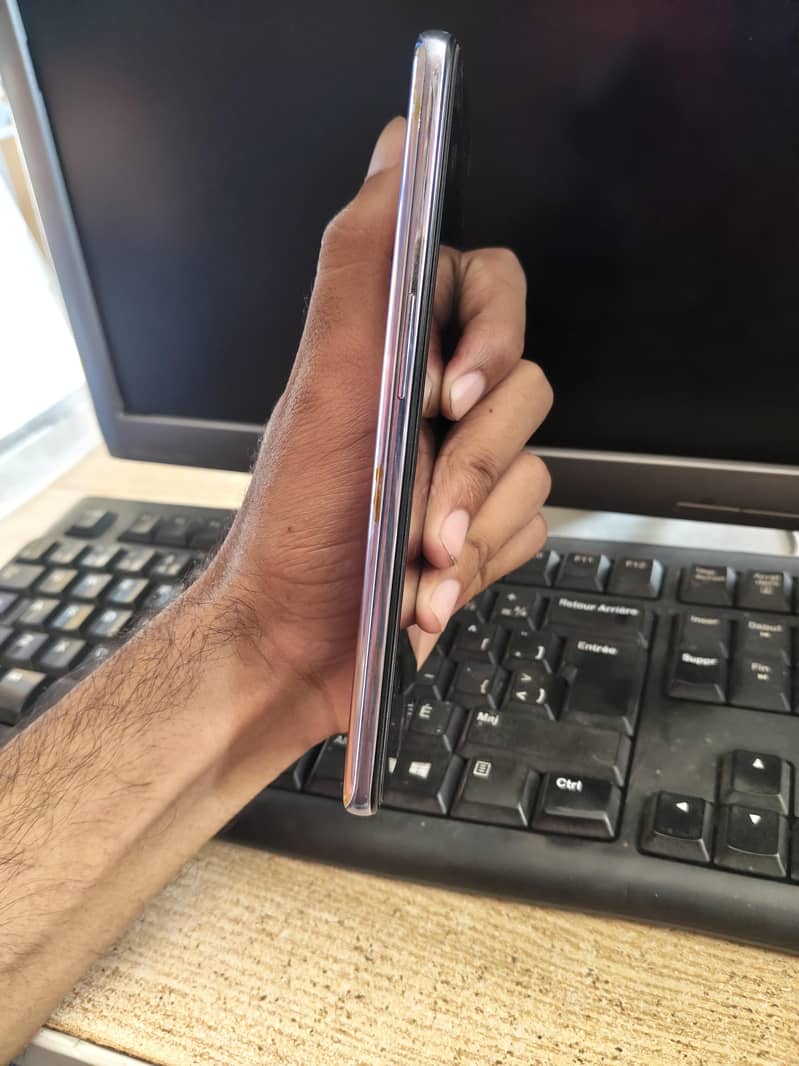 One Plus 9 (5G) 5