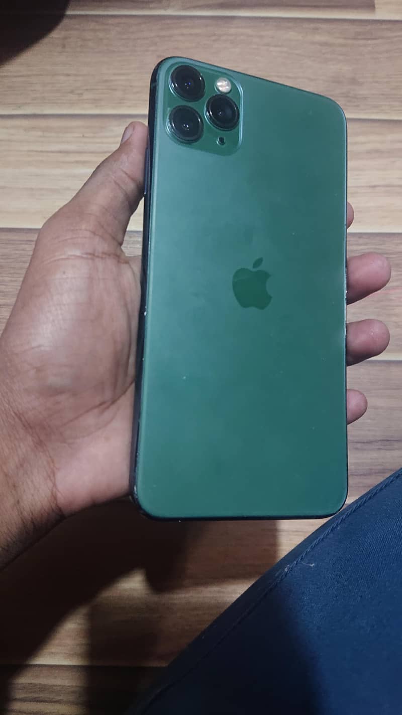 Apple iPhone 11 Pro Max 2