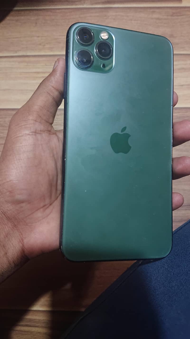 Apple iPhone 11 Pro Max 7