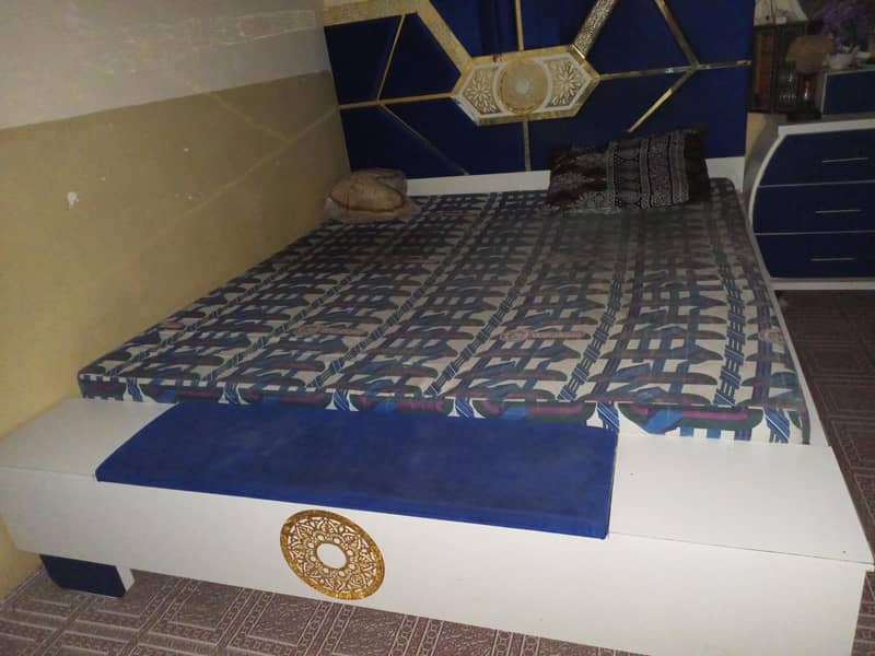 bedroom set 0