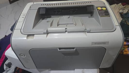 HP laserjet P1102