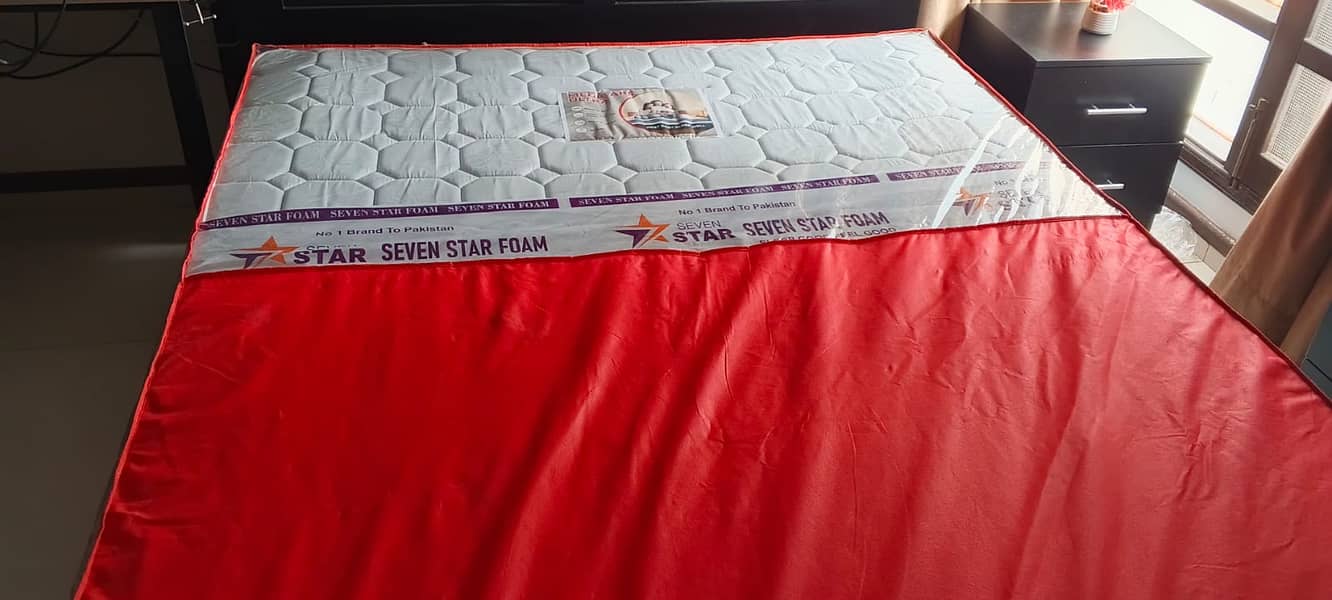 Queen Mattress 0
