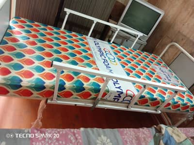 Single Patient Bed Almost New for Sale