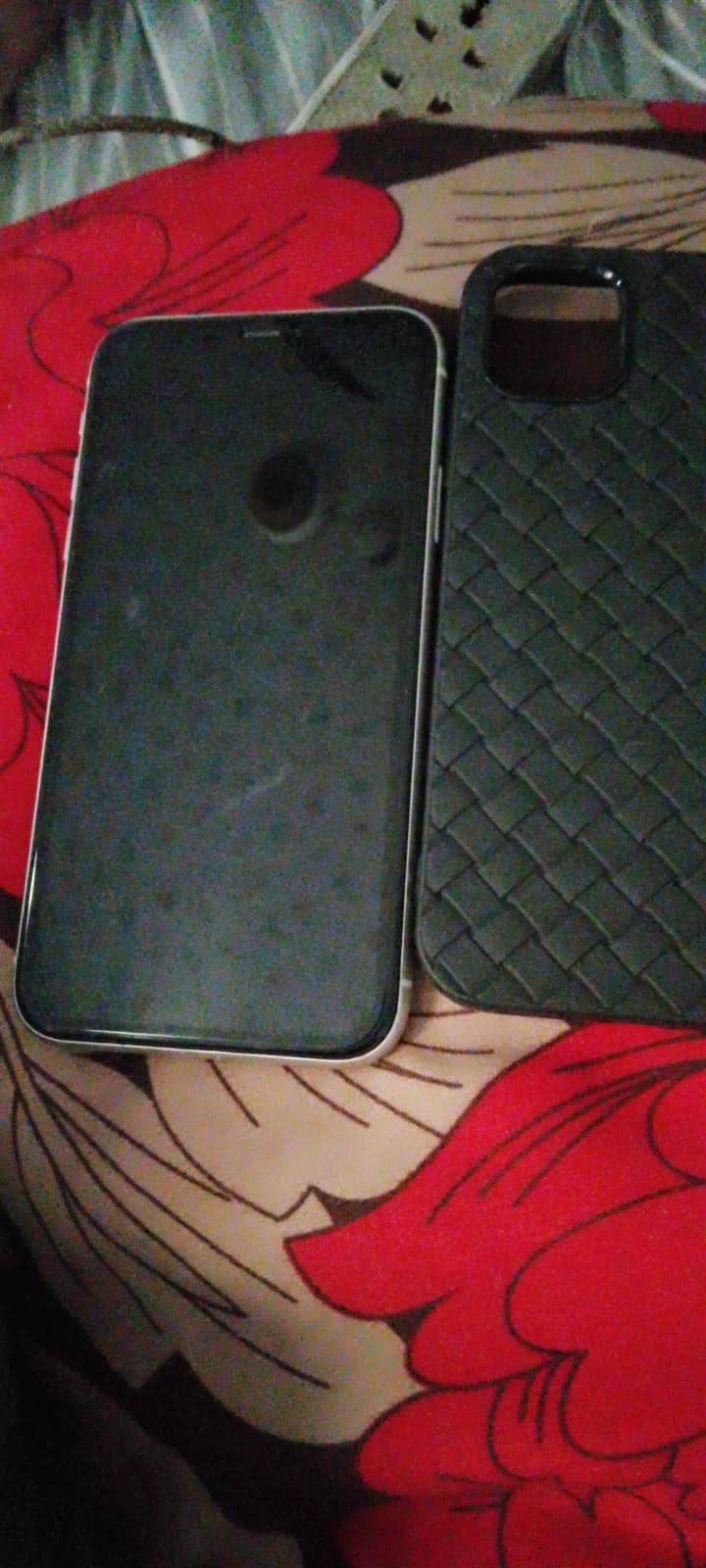 Apple iPhone 11 2