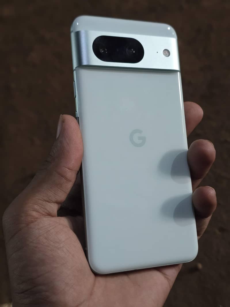 Google Pixel 8 0