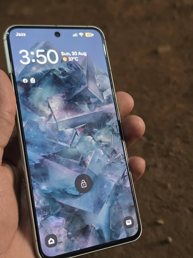 Google Pixel 8 1