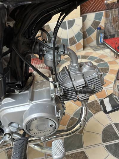 I m seling honda cd