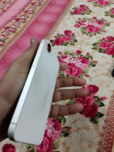iPhone 16e 128GB | Excellent Condition | Original